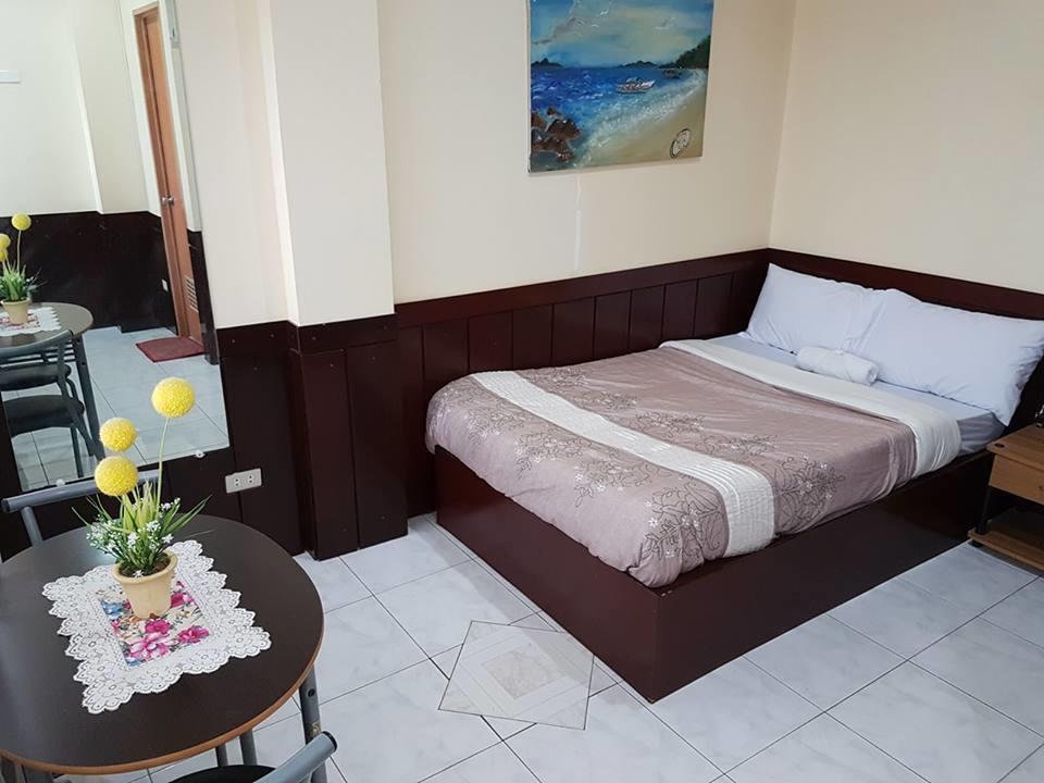 City Corner Hotel Legazpi Exterior photo